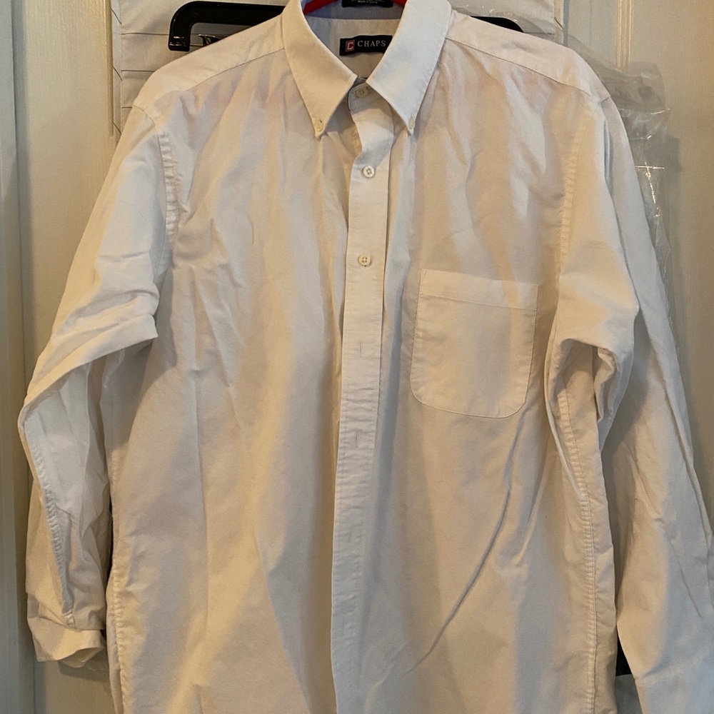 Chaps Men’s Button Down Shirt
